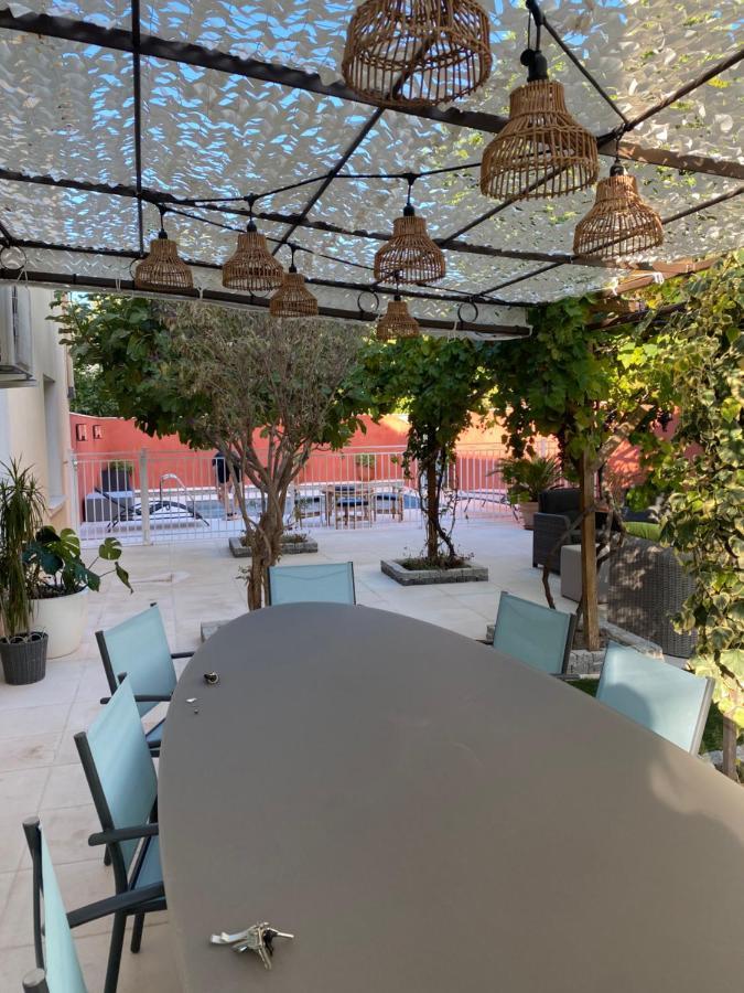 Apartament La Cigaliere De L Isle LʼIsle-sur-la-Sorgue Zewnętrze zdjęcie